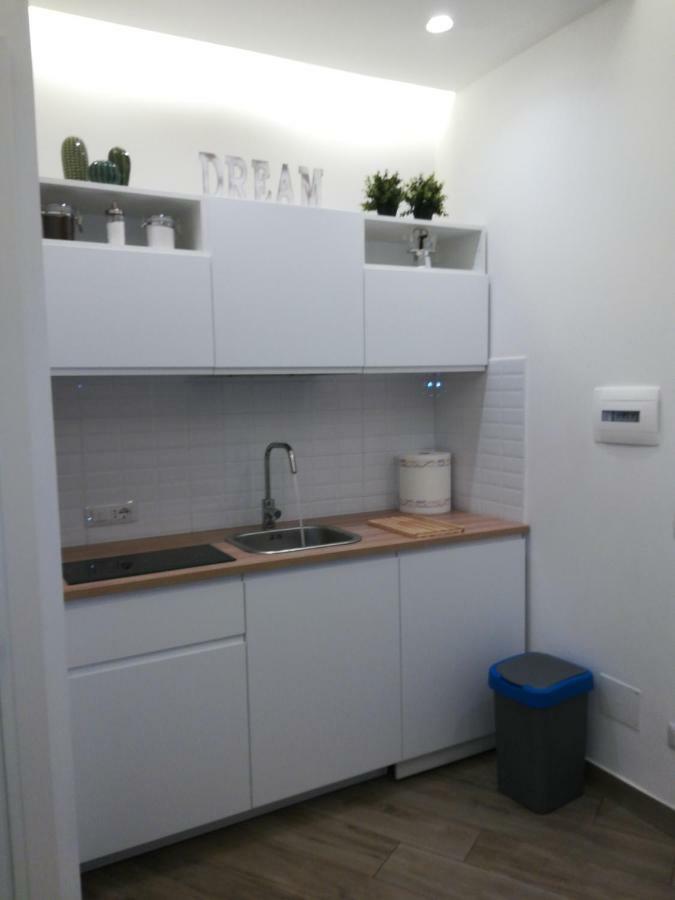Vivi House Apartment Naples Exterior photo